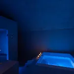 Atipia Cave & 4* 마테라