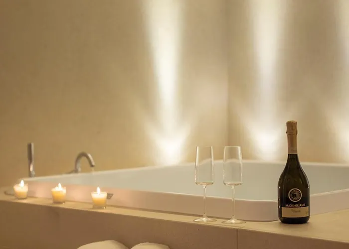 Atipia Cave & بيت ضيافة ماتيرا